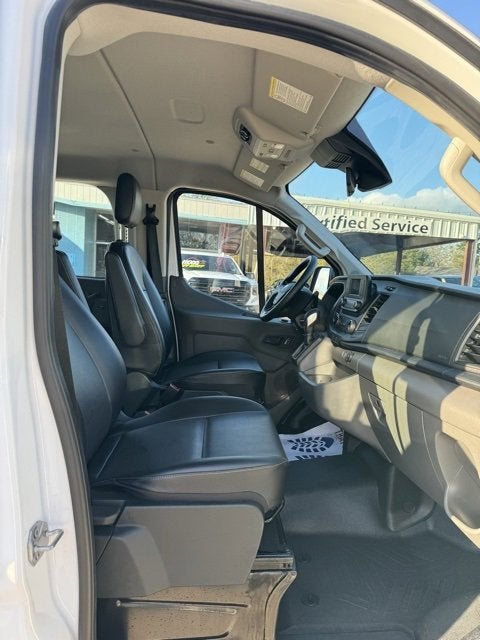 2023 Ford Transit Passenger Wagon XL