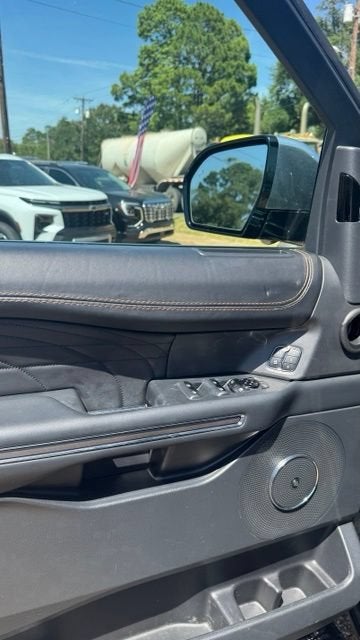 2023 Ford Expedition Max Platinum