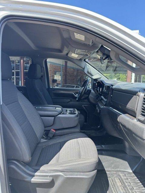 2024 Chevrolet Silverado 3500 HD Chassis Cab LT