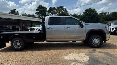 2026 GMC Sierra 3500 HD Chassis Cab Pro
