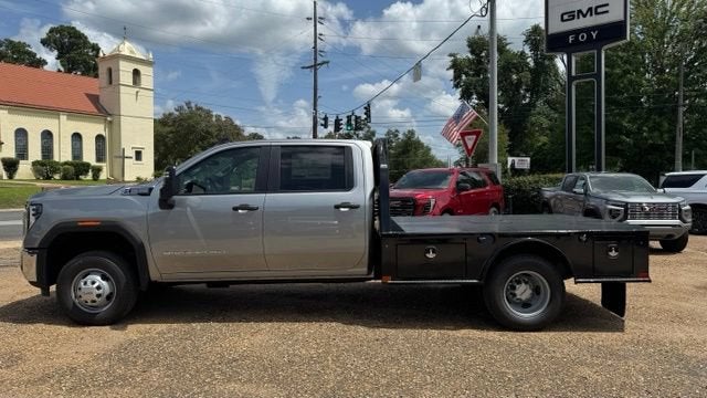 2026 GMC Sierra 3500 HD Chassis Cab Pro