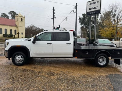 2026 GMC Sierra 3500 HD Chassis Cab Pro