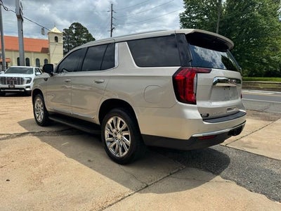2021 GMC Yukon SLT