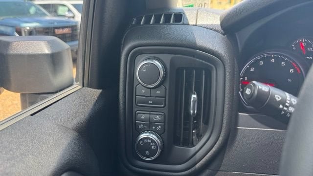 2024 GMC Sierra 2500 HD Pro