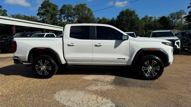 2024 GMC Canyon AT4
