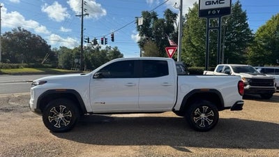 2024 GMC Canyon AT4