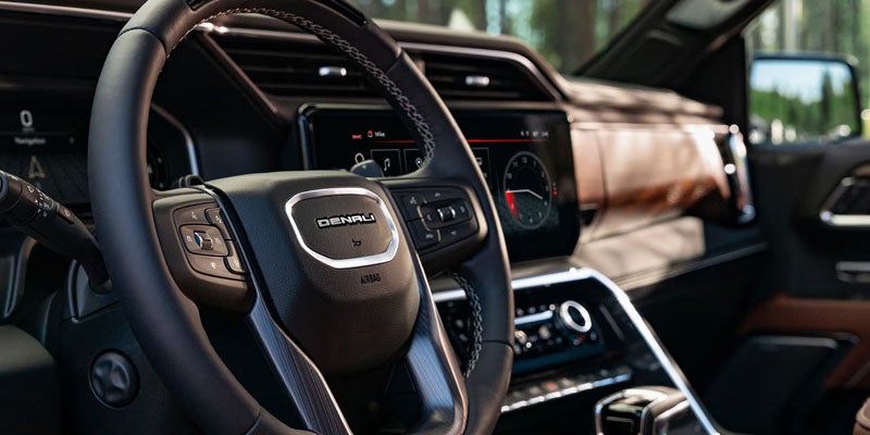 Steering wheel of GMC Sierra